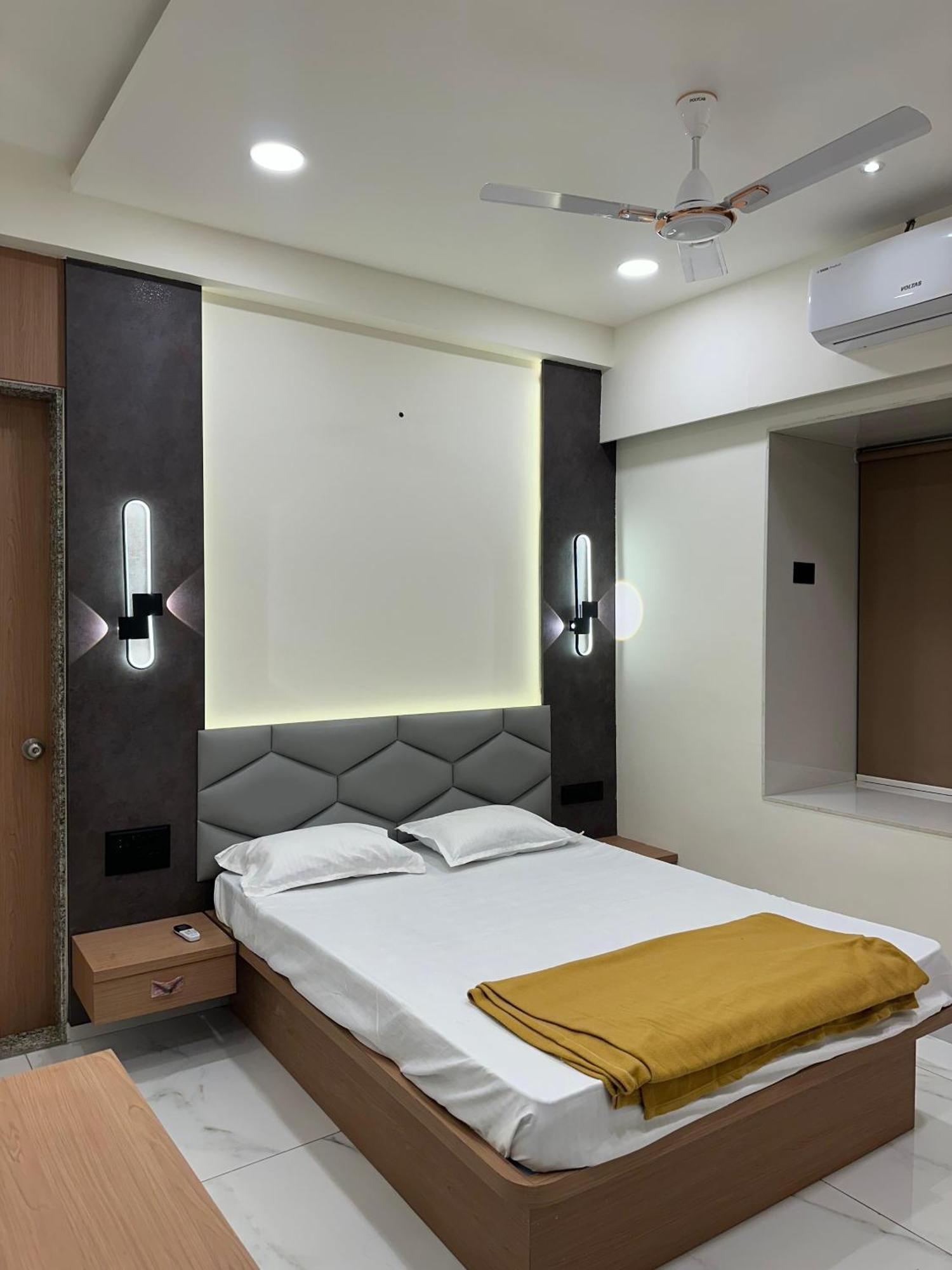 Sara Villa Lonavala Bagian luar foto